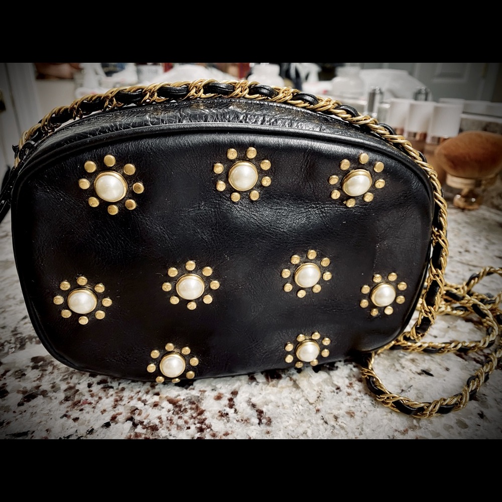 Vintage LJ Simone New York handbag with braided shoulder strap. Classic.